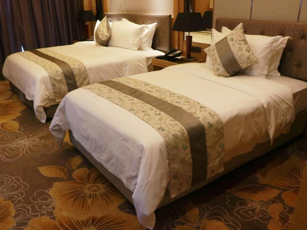 Wanning Yingbin Hotel Luaran gambar